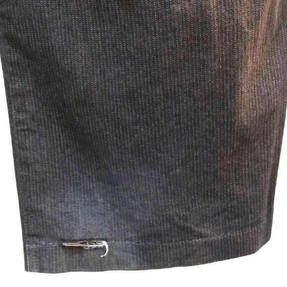 GUESS Dark Gray Straight Leg Pants Size 32 - Picture 7 of 7